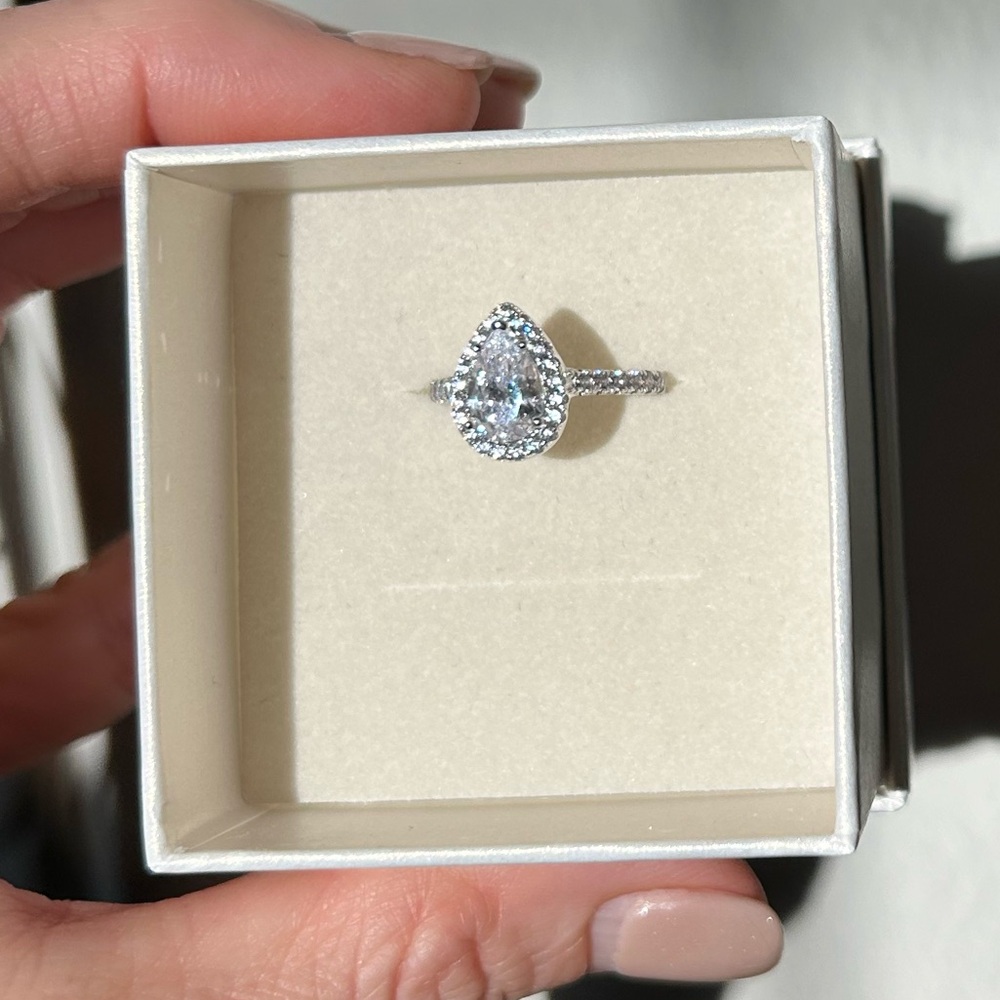 🍐2 Ct Pear Halo Modern Gents Bliss engagement ring